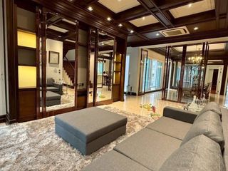 For sale 5 bedrooms house in Bang Khae, Bangkok