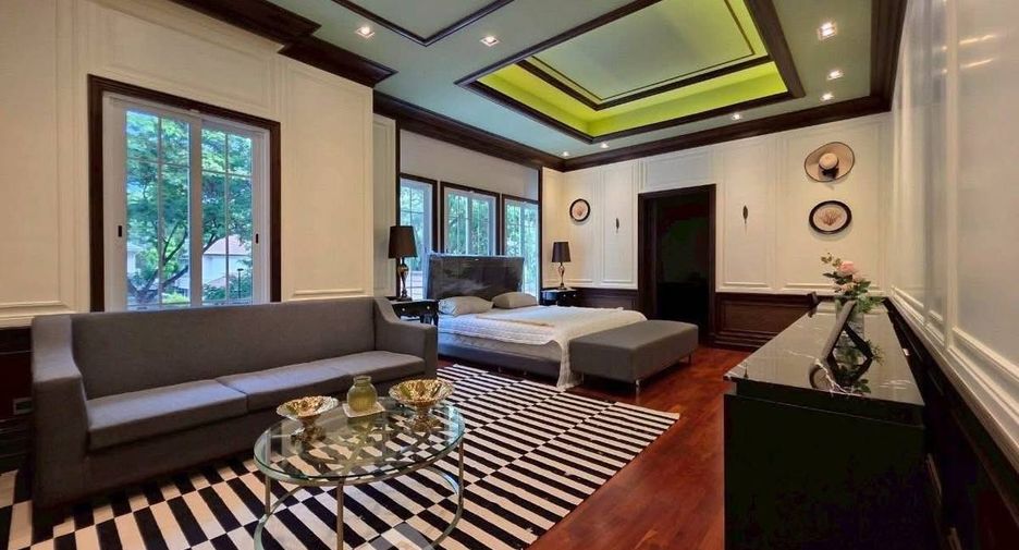 For sale 5 bedrooms house in Bang Khae, Bangkok