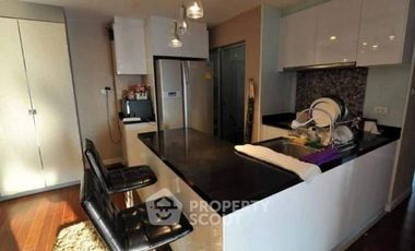 For sale 2 ベッドルーム condo in Huai Khwang, Bangkok