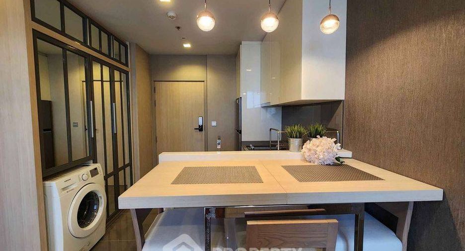 For rent 2 ベッドルーム condo in Watthana, Bangkok
