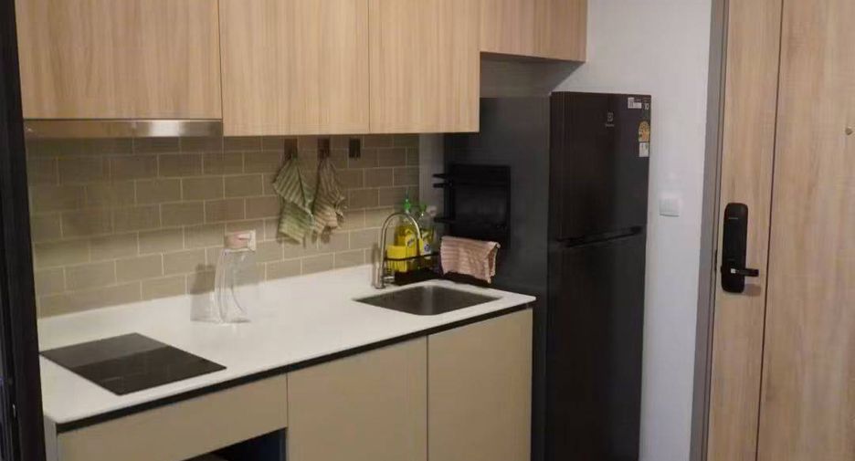 For rent 1 bed condo in Ratchathewi, Bangkok