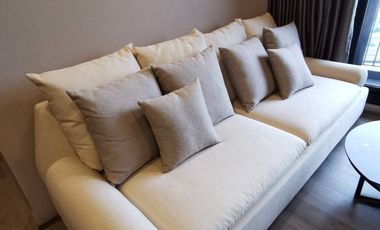 Condo en alquiler de 2 habitaciones en Pathum Wan, Bangkok