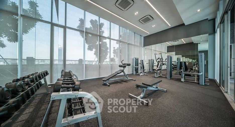 For rent 2 bedrooms condo in Huai Khwang, Bangkok