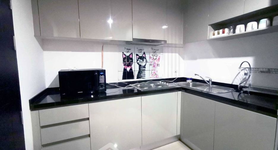 Wohnung zur Miete mit 2 Zimmer in Huai Khwang, Bangkok