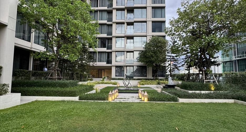 For rent 1 bed condo in Watthana, Bangkok