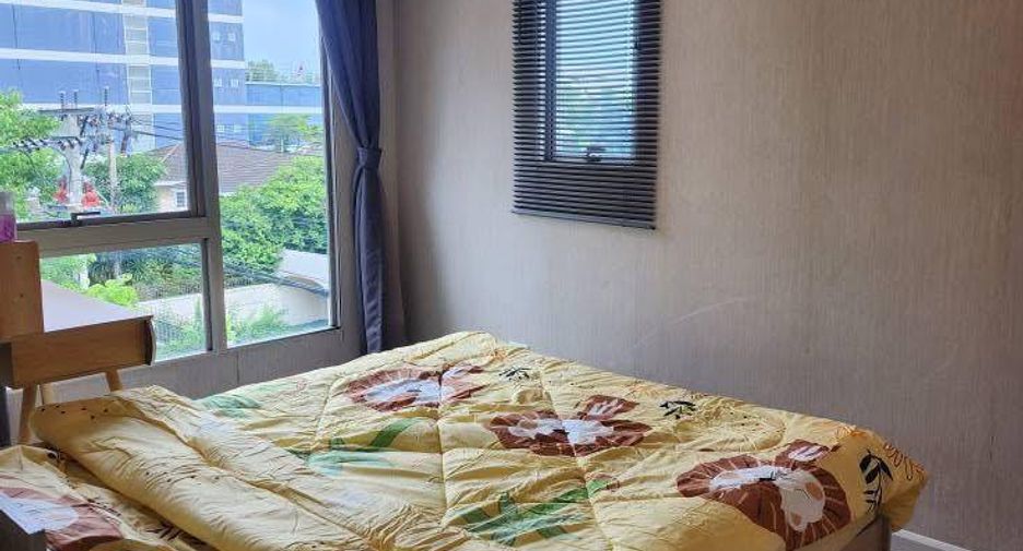 For rent 2 bedrooms condo in Huai Khwang, Bangkok