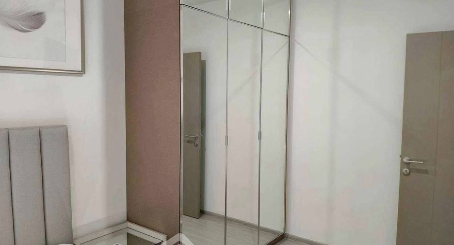 Condo en alquiler de 1 habitaciones en Huai Khwang, Bangkok