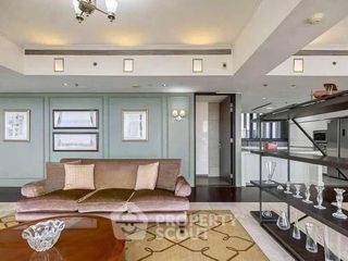 For rent 4 bedrooms condo in Sathon, Bangkok