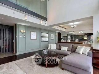 For rent 4 bedrooms condo in Sathon, Bangkok