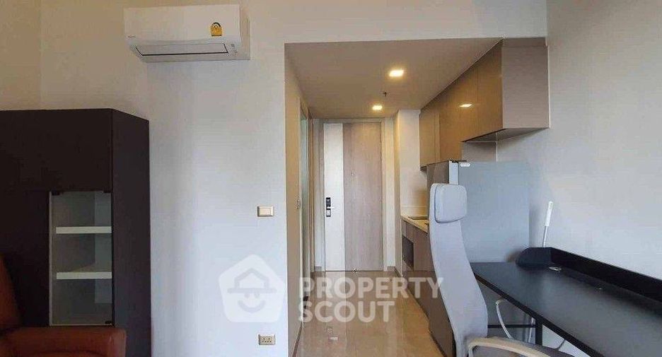 For rent 1 bed condo in Huai Khwang, Bangkok