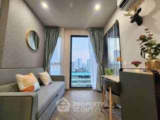 For rent 2 bedrooms condo in Bang Rak, Bangkok