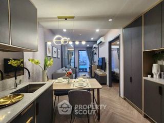 For rent 2 bedrooms condo in Bang Rak, Bangkok