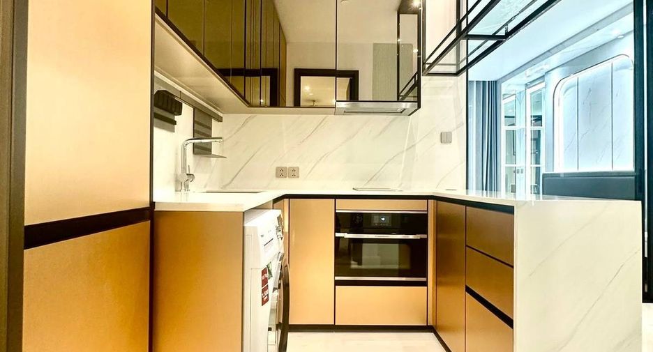 For rent 1 bed condo in Sathon, Bangkok