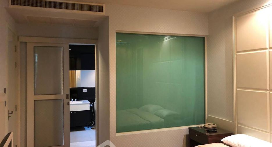 For rent 1 bed condo in Pathum Wan, Bangkok