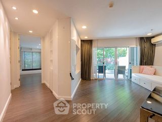 For rent 3 bedrooms condo in Huai Khwang, Bangkok