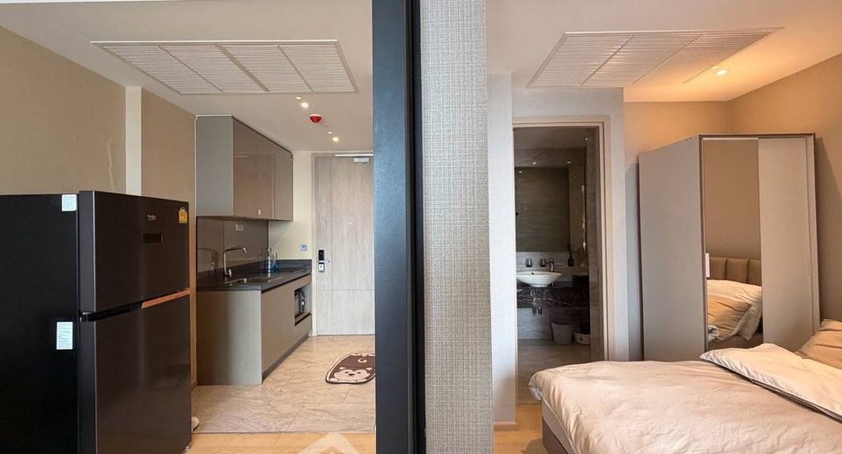 For rent 1 bed condo in Huai Khwang, Bangkok
