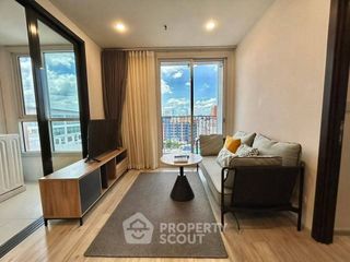 For rent 2 bedrooms condo in Huai Khwang, Bangkok