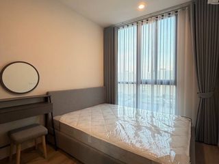 For rent 2 bedrooms condo in Huai Khwang, Bangkok