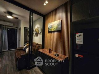 Wohnung zur Miete mit 1 Zimmer in Bang Rak, Bangkok