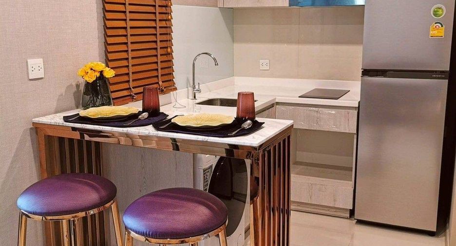 Wohnung zur Miete mit 1 Zimmer in Pathum Wan, Bangkok