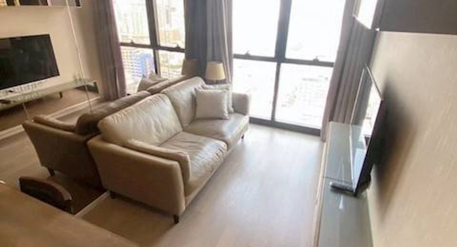 For rent 1 bed condo in Khlong Toei, Bangkok
