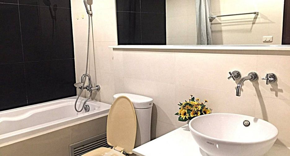 À louer 1 chambre condo à Khlong Toei, Bangkok