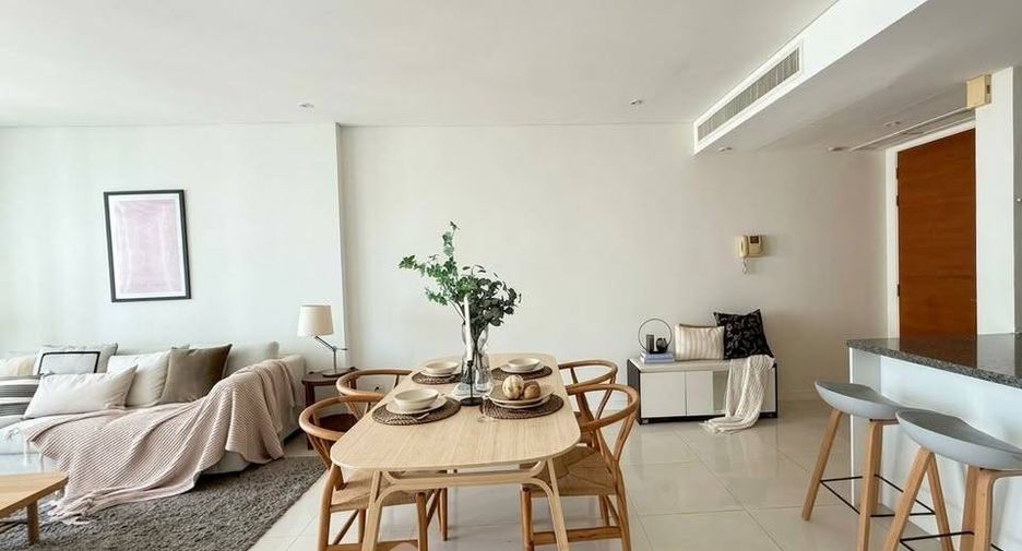 For rent 2 ベッドルーム condo in Khlong Toei, Bangkok
