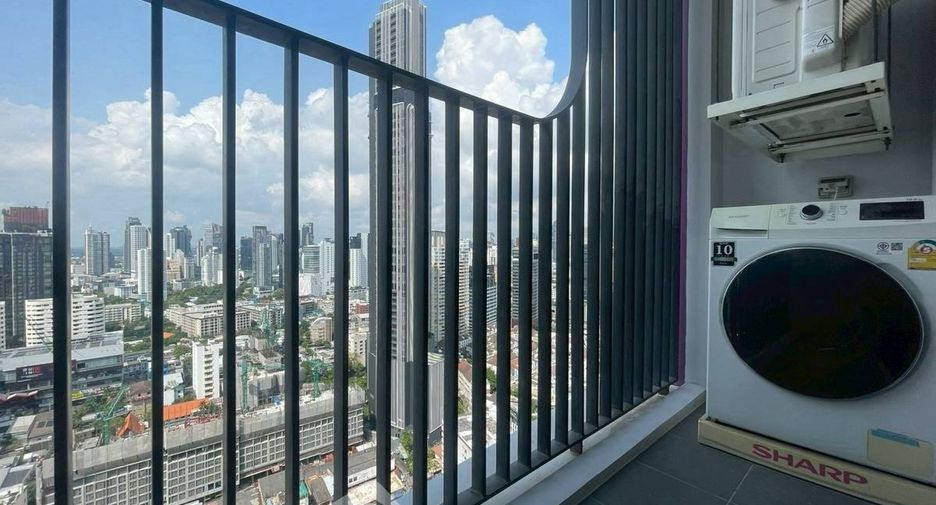 For rent 1 bed condo in Watthana, Bangkok