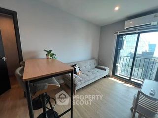 For rent 2 bedrooms condo in Phaya Thai, Bangkok