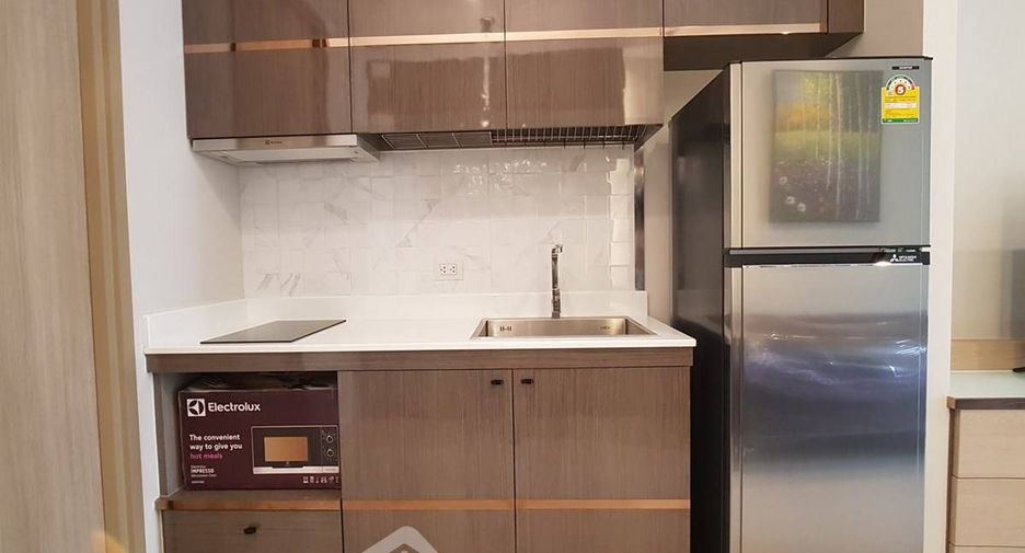 For rent 1 bed condo in Pathum Wan, Bangkok