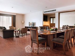 For rent 3 bedrooms apartment in Sathon, Bangkok