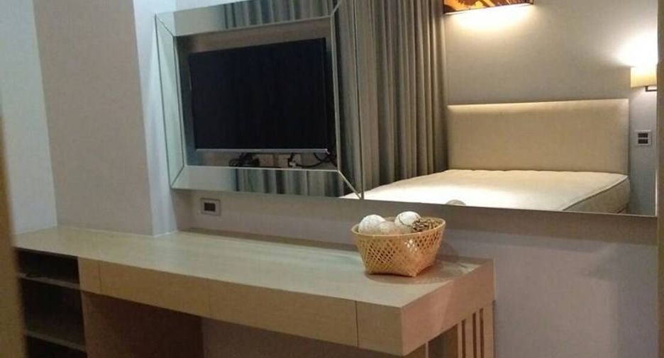 For rent 2 bedrooms apartment in Khlong Toei, Bangkok