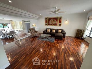 For rent 3 bedrooms apartment in Sathon, Bangkok