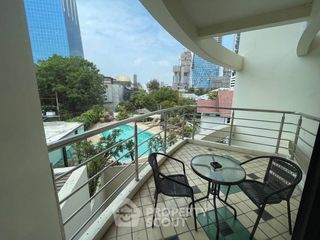 For rent 3 bedrooms apartment in Sathon, Bangkok