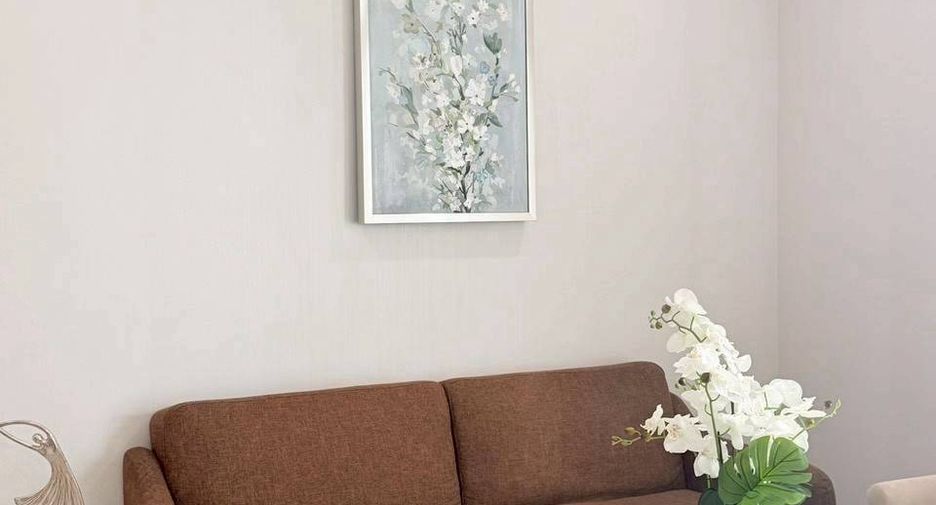 For rent 2 bedrooms condo in Phra Khanong, Bangkok