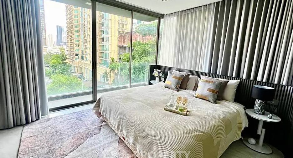 Condo en alquiler de 3 habitaciones en Watthana, Bangkok