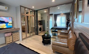 Wohnung zur Miete mit 1 Zimmer in Pathum Wan, Bangkok