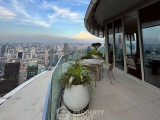 Apartment zur Miete mit 3 Zimmer in Pathum Wan, Bangkok