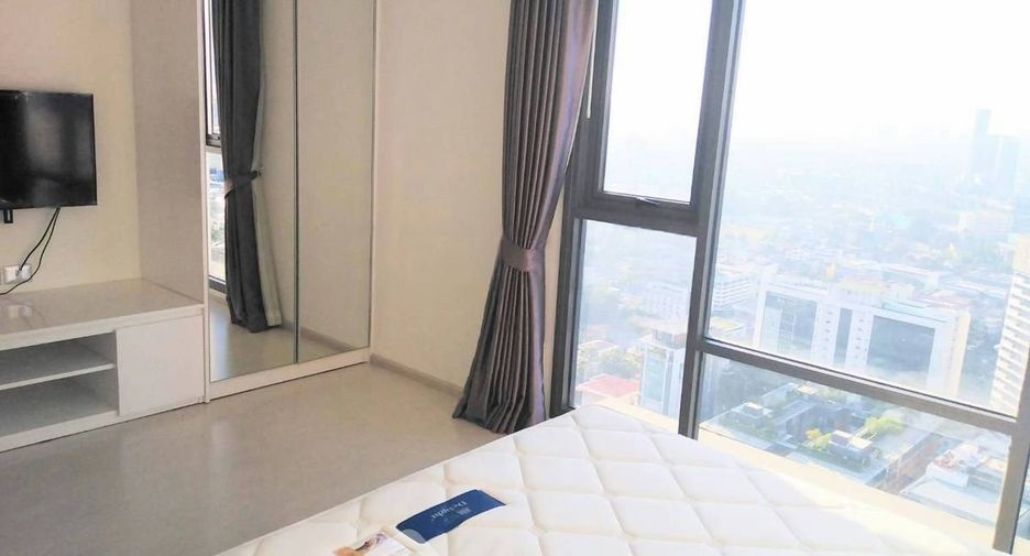 Wohnung zur Miete mit 2 Zimmer in Khlong Toei, Bangkok
