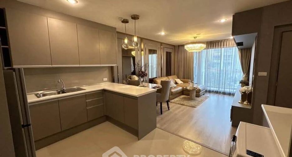 For rent 2 bedrooms condo in Wang Thonglang, Bangkok
