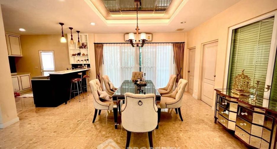 For rent 4 bedrooms house in Saphan Sung, Bangkok