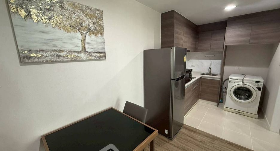Wohnung zur Miete mit 1 Zimmer in Huai Khwang, Bangkok