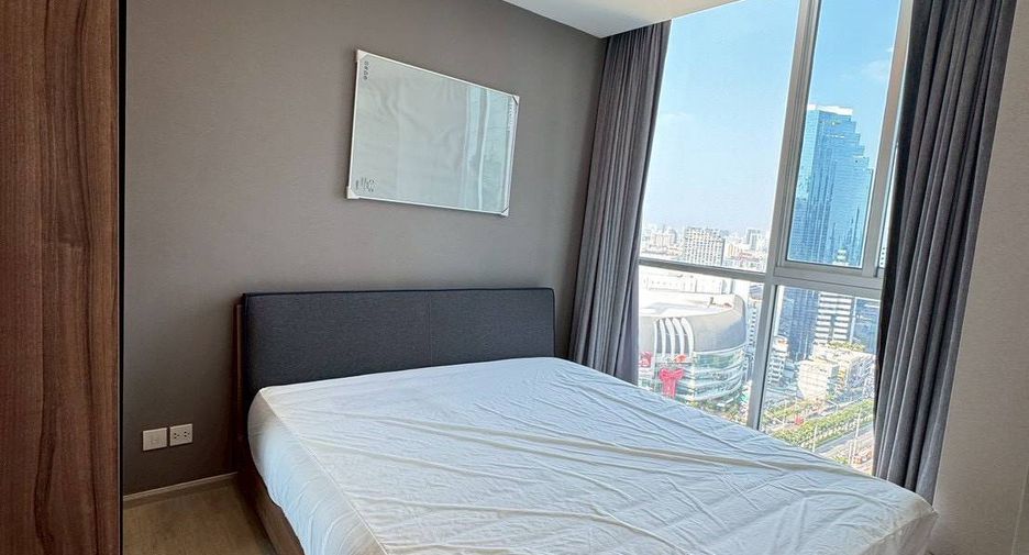For rent 2 bedrooms condo in Huai Khwang, Bangkok