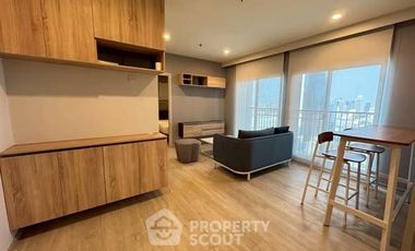 For rent 2 ベッドルーム condo in Huai Khwang, Bangkok