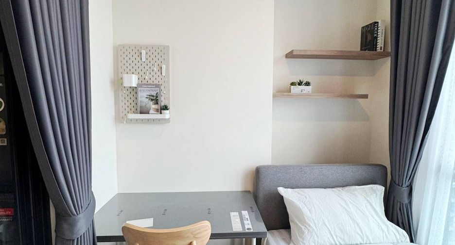 Condo en alquiler de 2 habitaciones en Huai Khwang, Bangkok