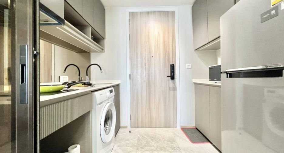 For rent 1 bed condo in Watthana, Bangkok