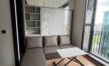 For rent 1 bed condo in Phaya Thai, Bangkok