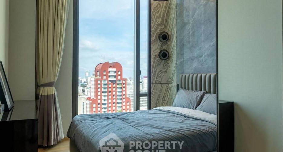 For rent 2 bedrooms condo in Pathum Wan, Bangkok