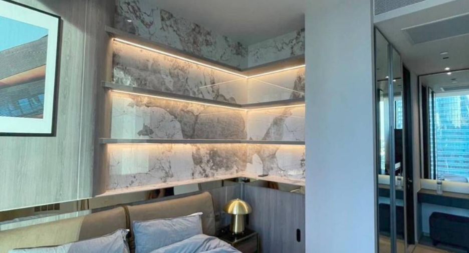 For rent 2 bedrooms condo in Pathum Wan, Bangkok
