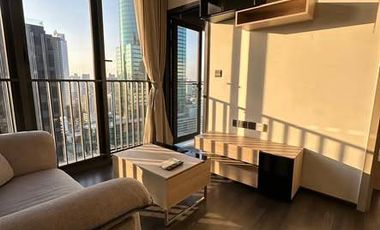 Condo en alquiler de 1 habitaciones en Huai Khwang, Bangkok